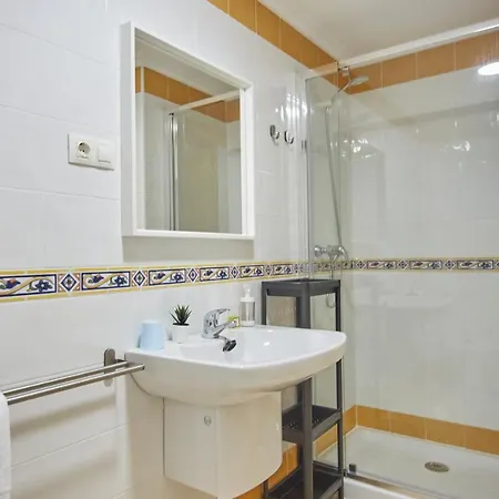 Apartagal- Oceano Vi, Barreiros